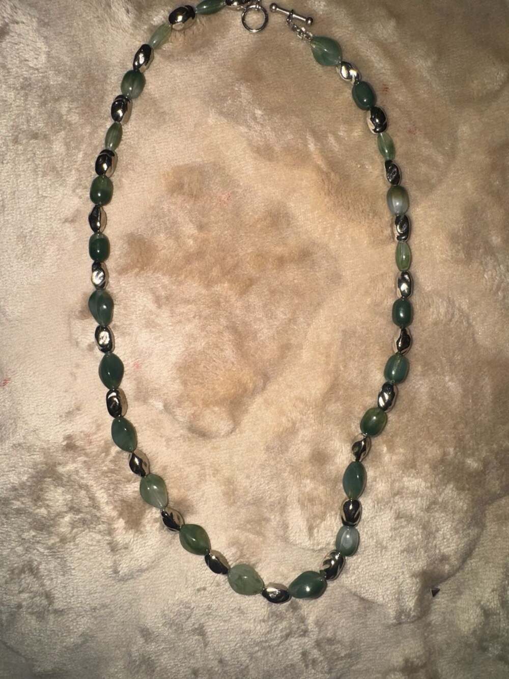 Vintage Green Stone And Silver Metal Beaded Toggle Necklace